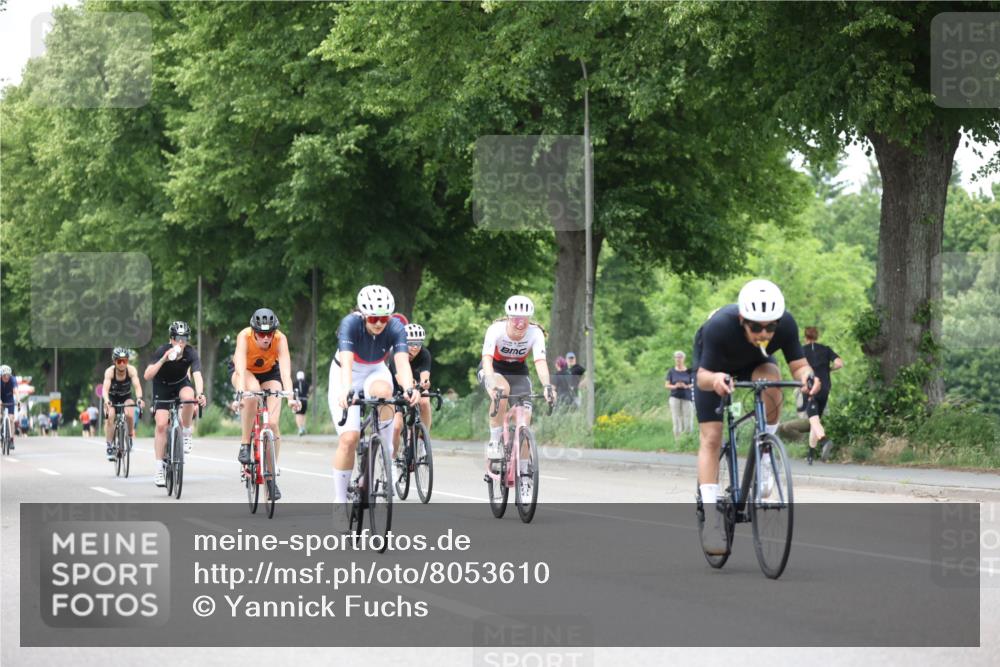 15.06.2025 - 7 Türme Triathlon Yannick Fuchs http://msf.ph/oto/8053610 15.06.2025 13:44:04 Radfahren  meine-sportfotos.de