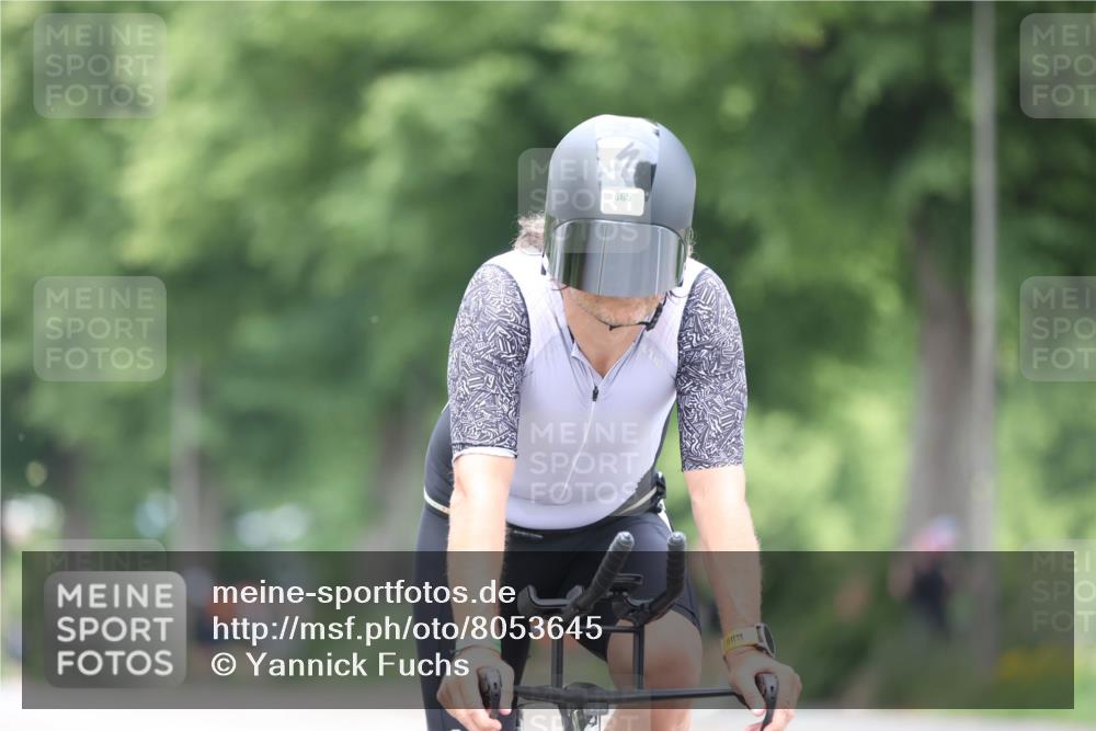 15.06.2025 - 7 Türme Triathlon Yannick Fuchs http://msf.ph/oto/8053645 15.06.2025 13:44:39 Radfahren 865 meine-sportfotos.de