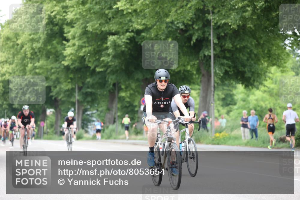 15.06.2025 - 7 Türme Triathlon Yannick Fuchs http://msf.ph/oto/8053654 15.06.2025 13:44:43 Radfahren  meine-sportfotos.de