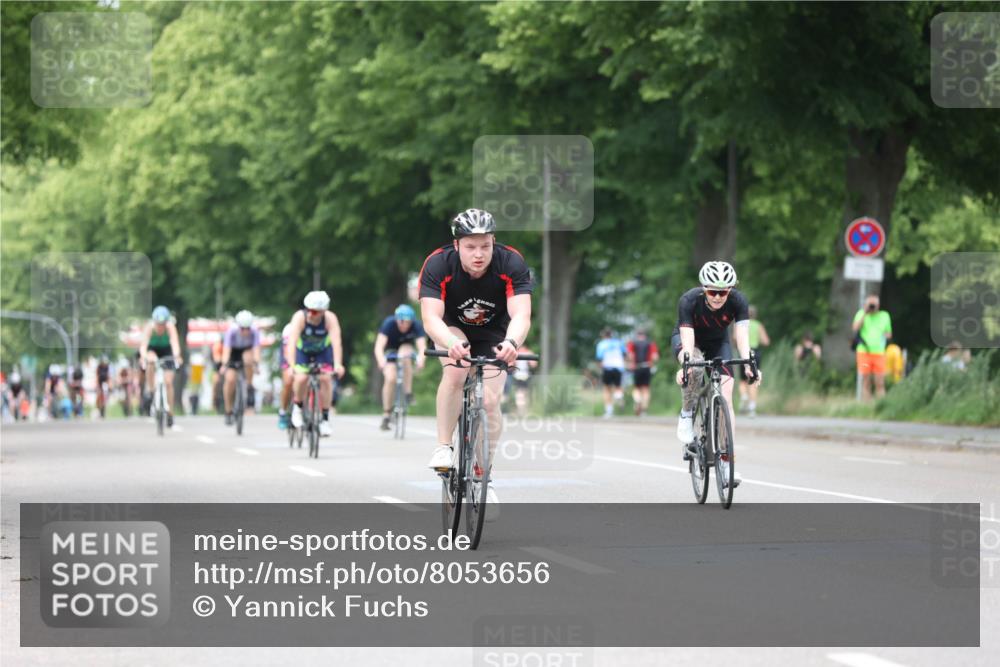 15.06.2025 - 7 Türme Triathlon Yannick Fuchs http://msf.ph/oto/8053656 15.06.2025 13:44:44 Radfahren  meine-sportfotos.de