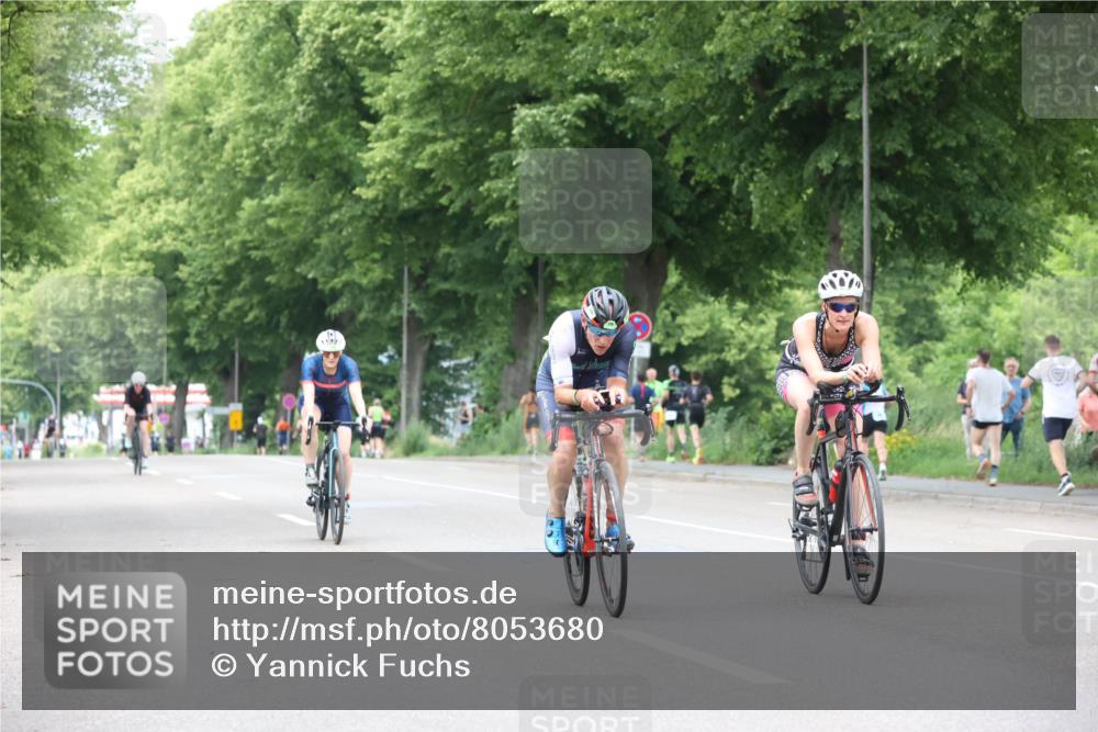 15.06.2025 - 7 Türme Triathlon Yannick Fuchs http://msf.ph/oto/8053680 15.06.2025 13:44:54 Radfahren  meine-sportfotos.de