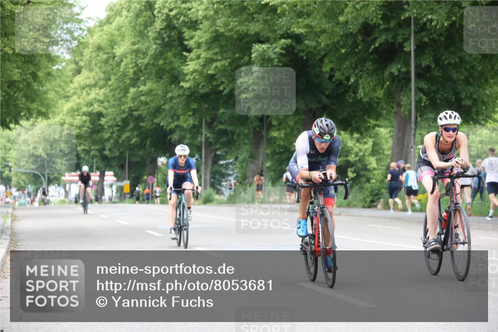 15.06.2025 - 7 Türme Triathlon Yannick Fuchs http://msf.ph/oto/8053681 15.06.2025 13:44:55 Radfahren  meine-sportfotos.de