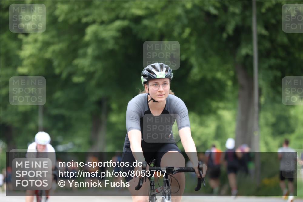 15.06.2025 - 7 Türme Triathlon Yannick Fuchs http://msf.ph/oto/8053707 15.06.2025 13:45:25 Radfahren  meine-sportfotos.de