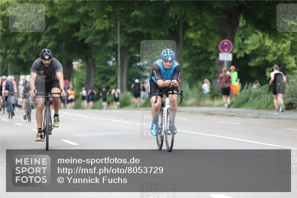 15.06.2025 - 7 Türme Triathlon Yannick Fuchs http://msf.ph/oto/8053729 15.06.2025 13:45:40 Radfahren  meine-sportfotos.de