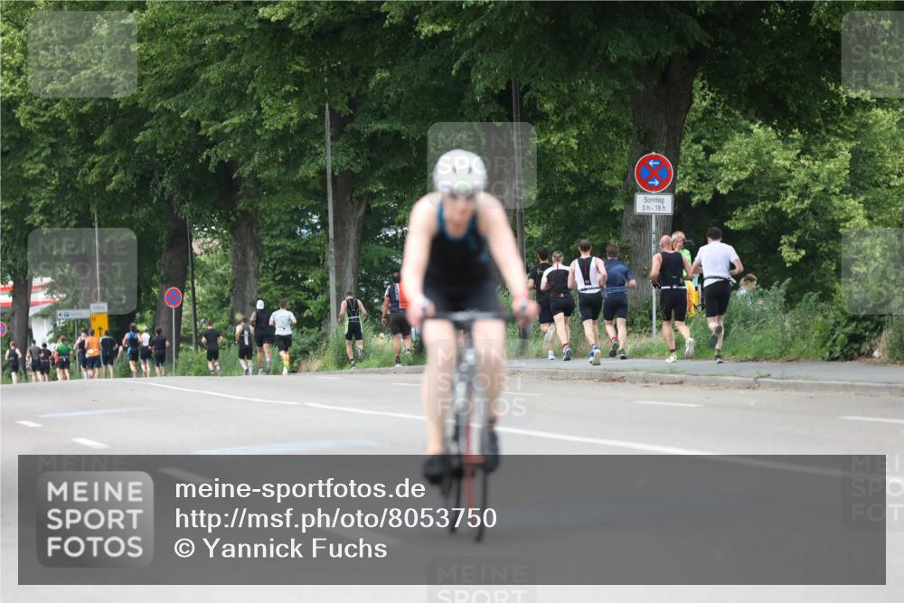 15.06.2025 - 7 Türme Triathlon Yannick Fuchs http://msf.ph/oto/8053750 15.06.2025 13:45:47 Radfahren 18 meine-sportfotos.de