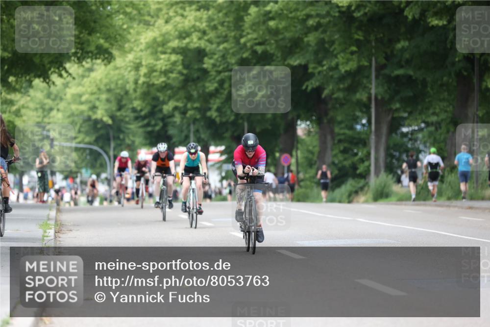 15.06.2025 - 7 Türme Triathlon Yannick Fuchs http://msf.ph/oto/8053763 15.06.2025 13:46:10 Radfahren  meine-sportfotos.de