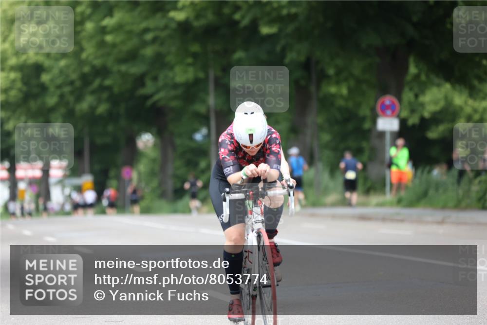 15.06.2025 - 7 Türme Triathlon Yannick Fuchs http://msf.ph/oto/8053774 15.06.2025 13:46:15 Radfahren  meine-sportfotos.de