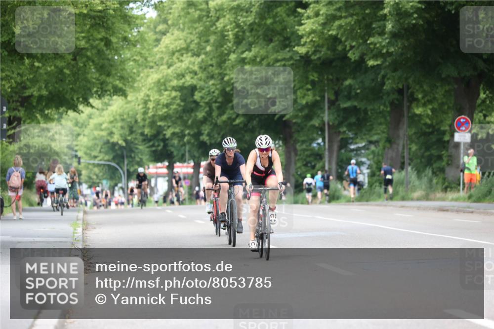 15.06.2025 - 7 Türme Triathlon Yannick Fuchs http://msf.ph/oto/8053785 15.06.2025 13:46:20 Radfahren  meine-sportfotos.de