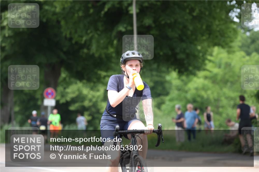 15.06.2025 - 7 Türme Triathlon Yannick Fuchs http://msf.ph/oto/8053802 15.06.2025 13:46:29 Radfahren  meine-sportfotos.de