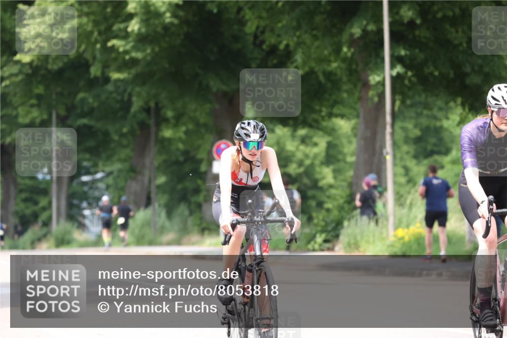 15.06.2025 - 7 Türme Triathlon Yannick Fuchs http://msf.ph/oto/8053818 15.06.2025 13:46:35 Radfahren  meine-sportfotos.de