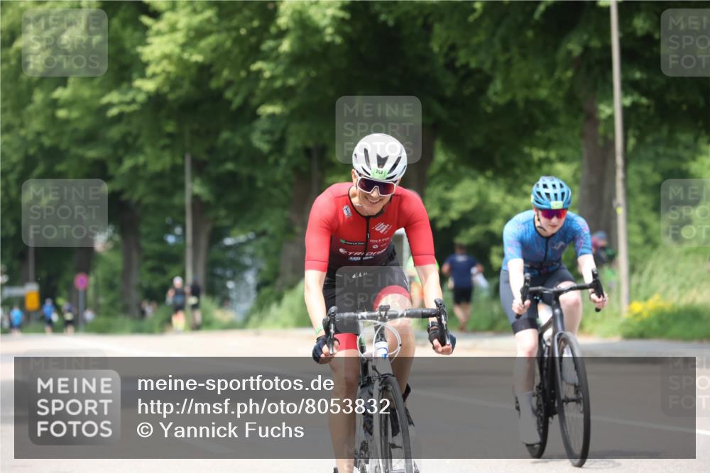 15.06.2025 - 7 Türme Triathlon Yannick Fuchs http://msf.ph/oto/8053832 15.06.2025 13:46:41 Radfahren  meine-sportfotos.de