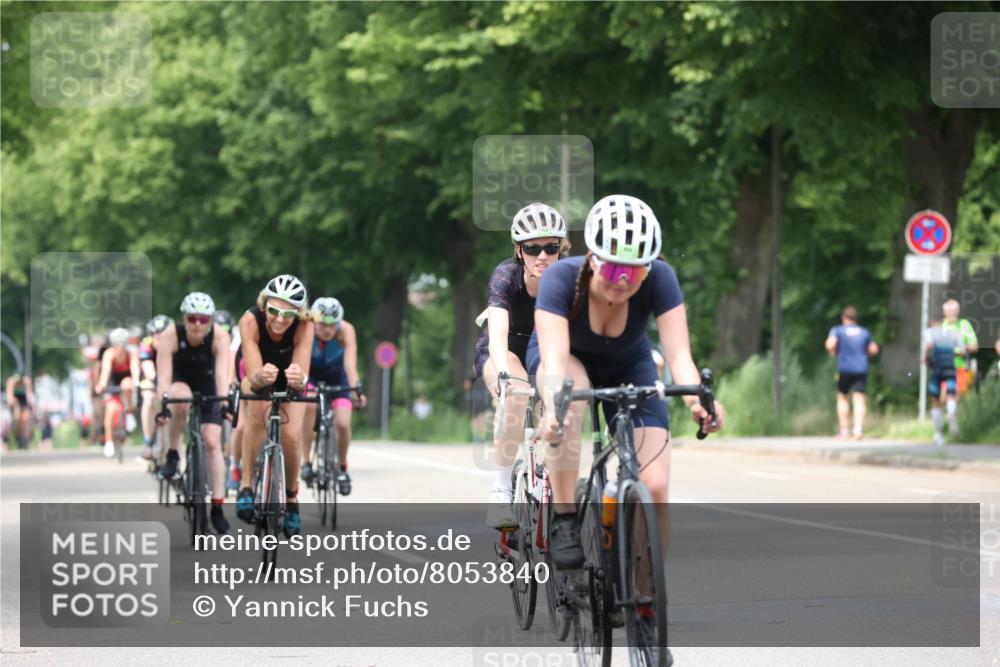 15.06.2025 - 7 Türme Triathlon Yannick Fuchs http://msf.ph/oto/8053840 15.06.2025 13:46:46 Radfahren  meine-sportfotos.de