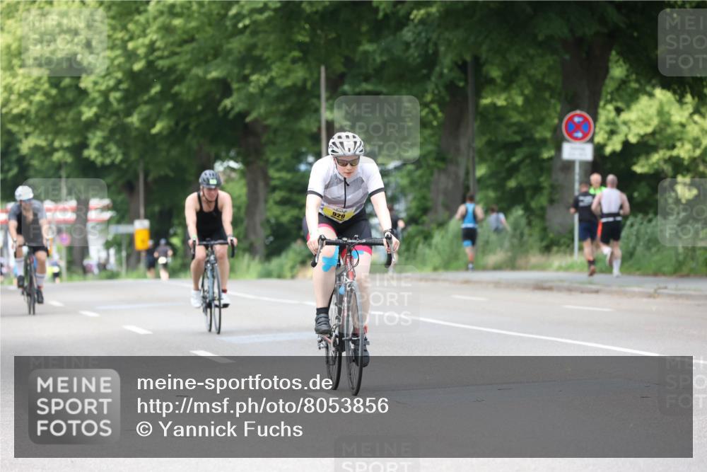 15.06.2025 - 7 Türme Triathlon Yannick Fuchs http://msf.ph/oto/8053856 15.06.2025 13:46:57 Radfahren 929 meine-sportfotos.de
