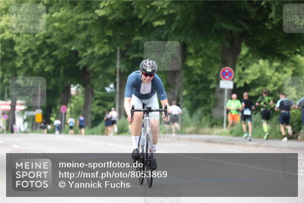 15.06.2025 - 7 Türme Triathlon Yannick Fuchs http://msf.ph/oto/8053869 15.06.2025 13:47:13 Radfahren  meine-sportfotos.de