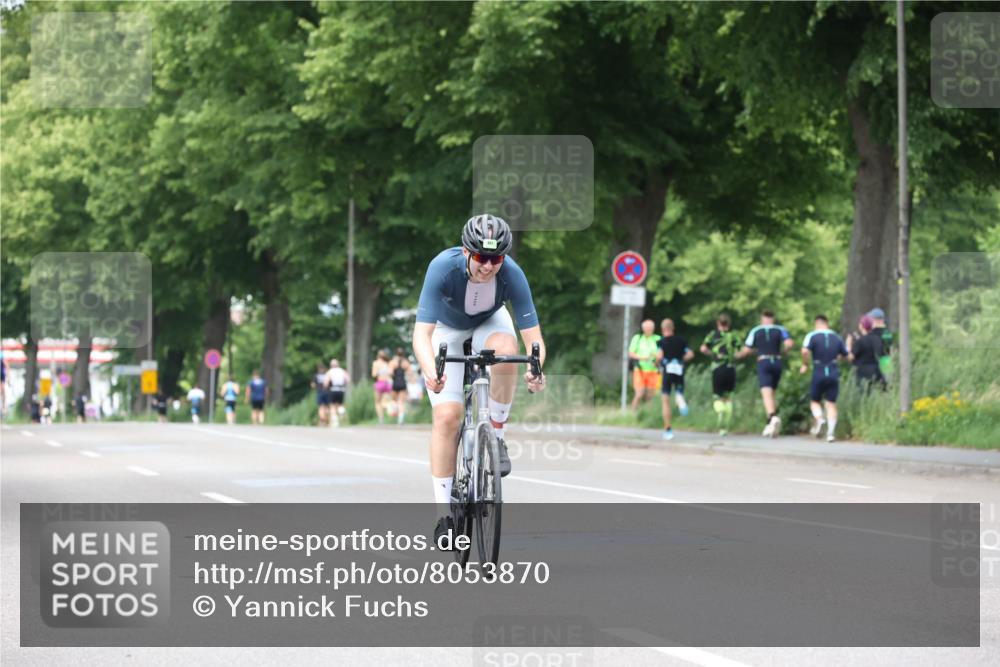 15.06.2025 - 7 Türme Triathlon Yannick Fuchs http://msf.ph/oto/8053870 15.06.2025 13:47:13 Radfahren  meine-sportfotos.de