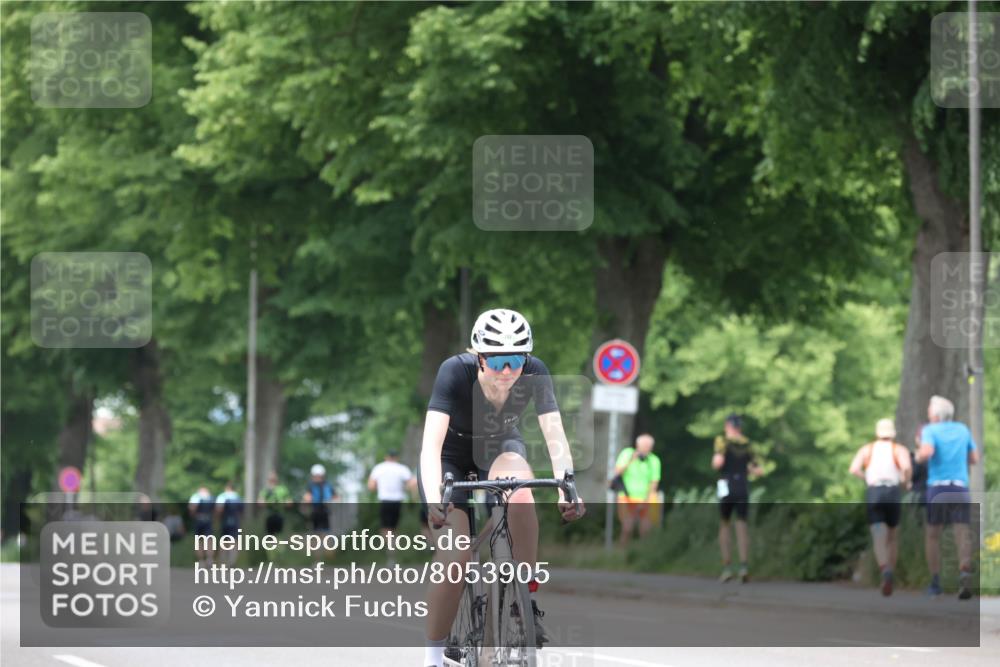 15.06.2025 - 7 Türme Triathlon Yannick Fuchs http://msf.ph/oto/8053905 15.06.2025 13:47:31 Radfahren  meine-sportfotos.de