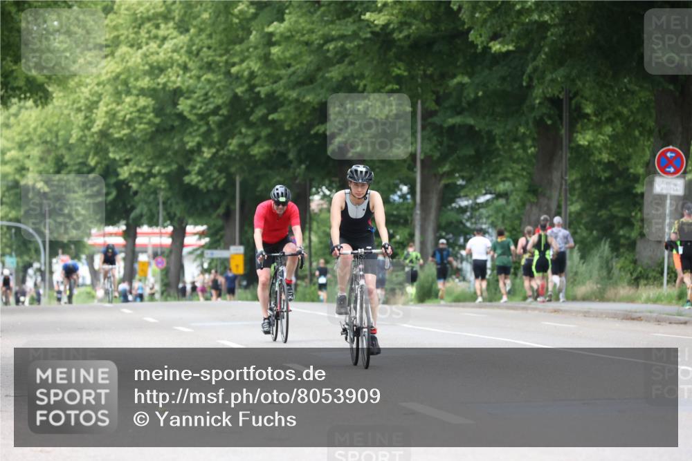 15.06.2025 - 7 Türme Triathlon Yannick Fuchs http://msf.ph/oto/8053909 15.06.2025 13:47:33 Radfahren 0, 18 meine-sportfotos.de