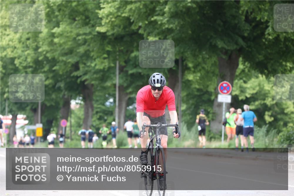 15.06.2025 - 7 Türme Triathlon Yannick Fuchs http://msf.ph/oto/8053915 15.06.2025 13:47:35 Radfahren  meine-sportfotos.de