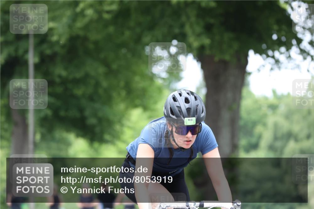 15.06.2025 - 7 Türme Triathlon Yannick Fuchs http://msf.ph/oto/8053919 15.06.2025 13:47:42 Radfahren 1026 meine-sportfotos.de