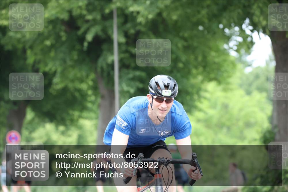 15.06.2025 - 7 Türme Triathlon Yannick Fuchs http://msf.ph/oto/8053922 15.06.2025 13:47:43 Radfahren 202, 1135 meine-sportfotos.de