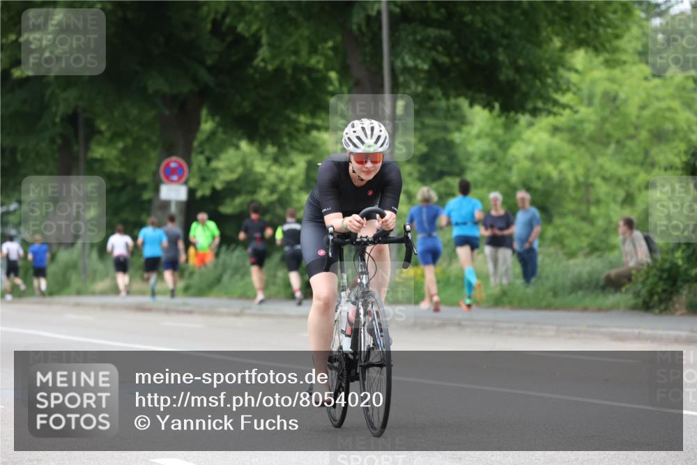 15.06.2025 - 7 Türme Triathlon Yannick Fuchs http://msf.ph/oto/8054020 15.06.2025 13:48:31 Radfahren  meine-sportfotos.de