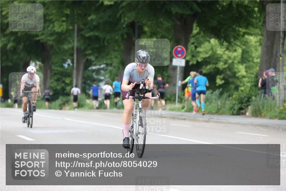 15.06.2025 - 7 Türme Triathlon Yannick Fuchs http://msf.ph/oto/8054029 15.06.2025 13:48:37 Radfahren  meine-sportfotos.de