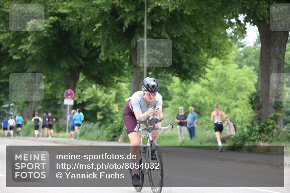 15.06.2025 - 7 Türme Triathlon Yannick Fuchs http://msf.ph/oto/8054032 15.06.2025 13:48:37 Radfahren  meine-sportfotos.de