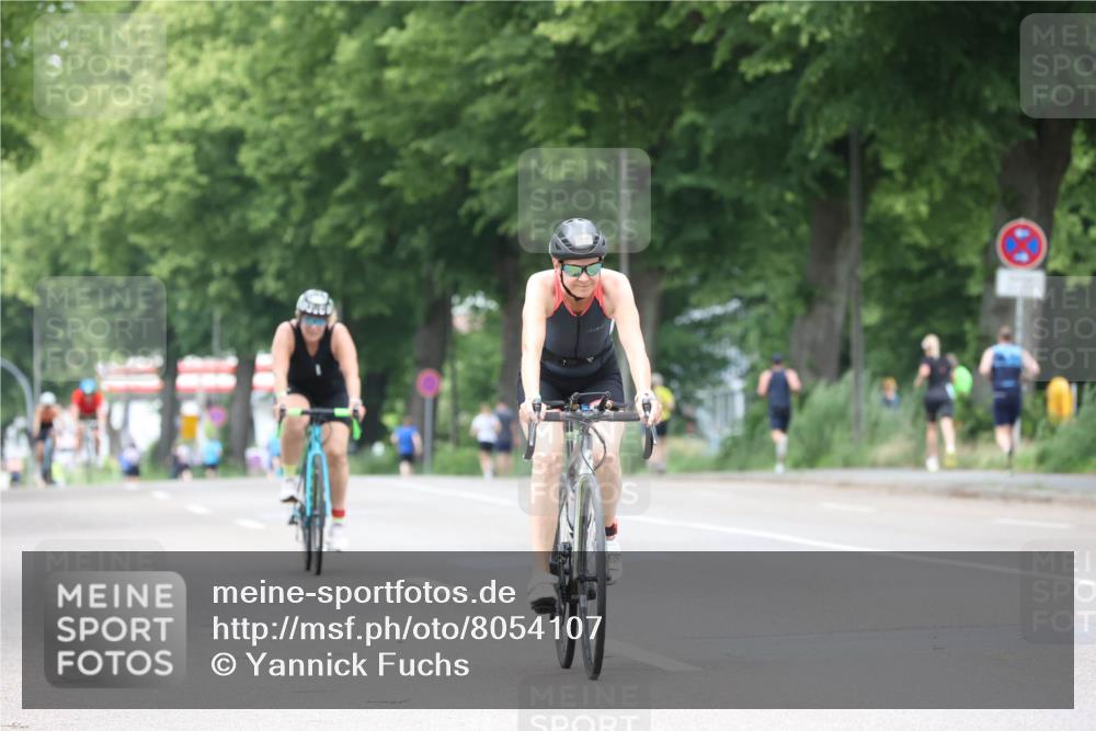 15.06.2025 - 7 Türme Triathlon Yannick Fuchs http://msf.ph/oto/8054107 15.06.2025 13:49:09 Radfahren  meine-sportfotos.de