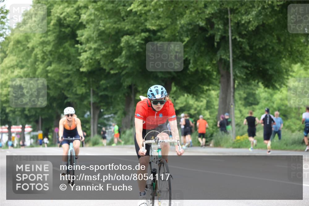 15.06.2025 - 7 Türme Triathlon Yannick Fuchs http://msf.ph/oto/8054117 15.06.2025 13:49:17 Radfahren  meine-sportfotos.de