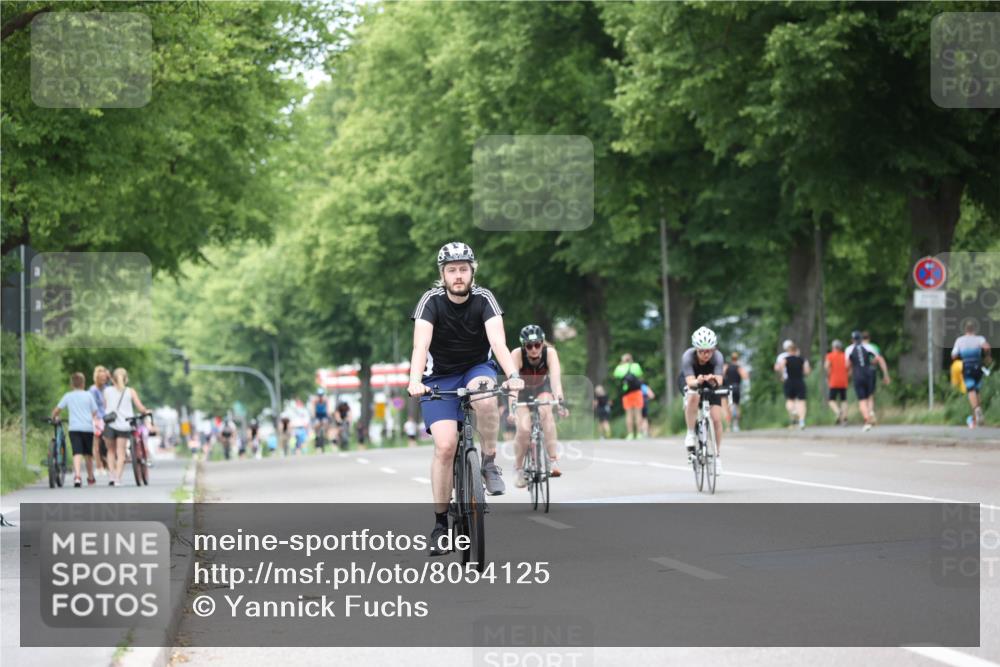 15.06.2025 - 7 Türme Triathlon Yannick Fuchs http://msf.ph/oto/8054125 15.06.2025 13:49:26 Radfahren  meine-sportfotos.de