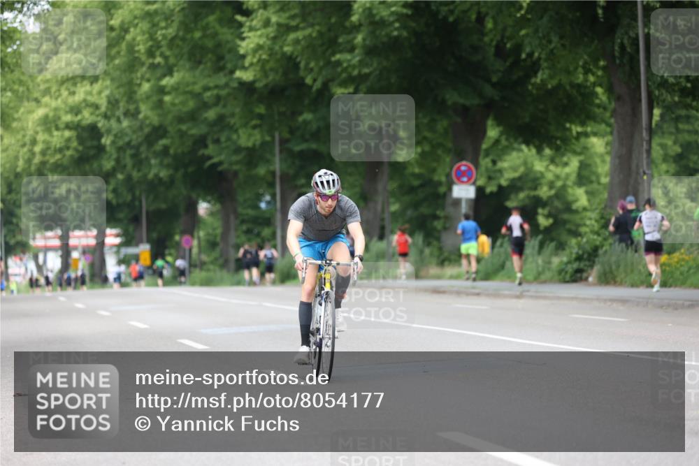 15.06.2025 - 7 Türme Triathlon Yannick Fuchs http://msf.ph/oto/8054177 15.06.2025 13:49:59 Radfahren  meine-sportfotos.de