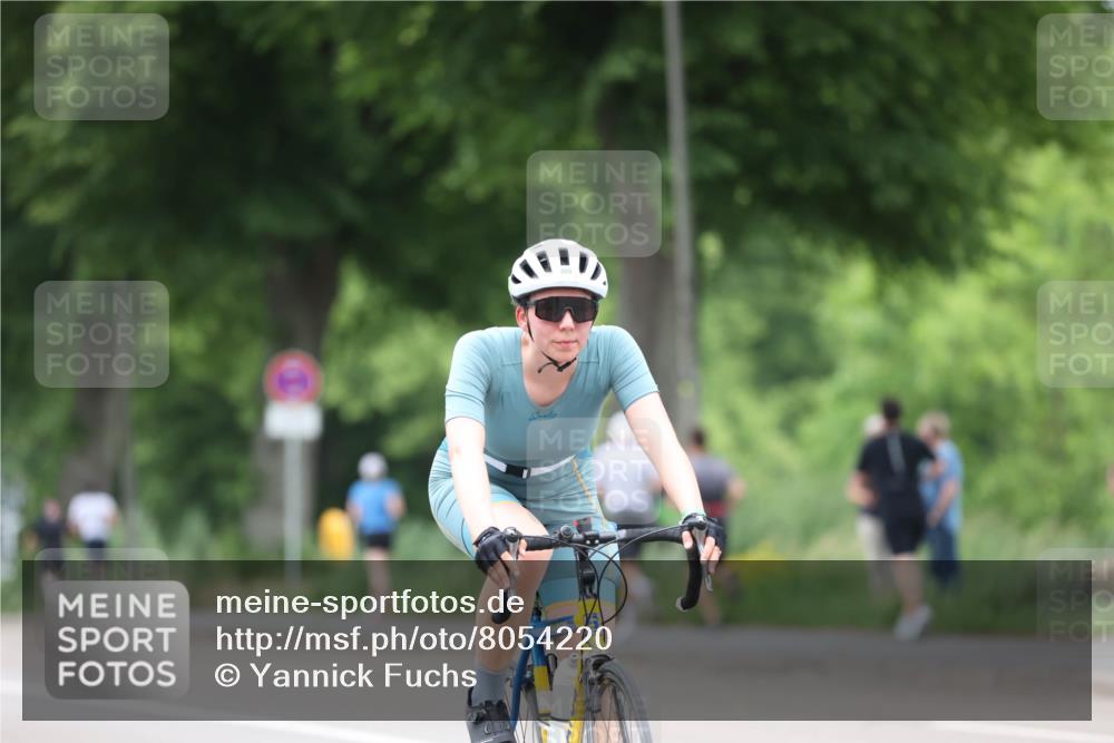 15.06.2025 - 7 Türme Triathlon Yannick Fuchs http://msf.ph/oto/8054220 15.06.2025 13:50:29 Radfahren  meine-sportfotos.de