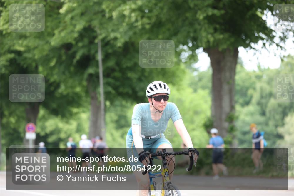 15.06.2025 - 7 Türme Triathlon Yannick Fuchs http://msf.ph/oto/8054222 15.06.2025 13:50:29 Radfahren  meine-sportfotos.de