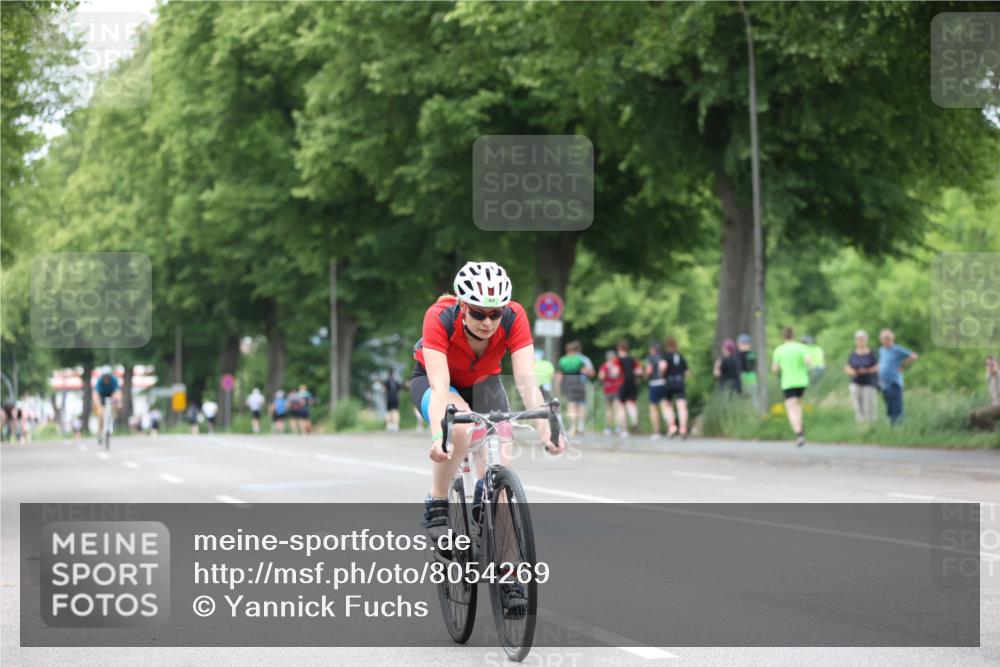15.06.2025 - 7 Türme Triathlon Yannick Fuchs http://msf.ph/oto/8054269 15.06.2025 13:50:50 Radfahren  meine-sportfotos.de