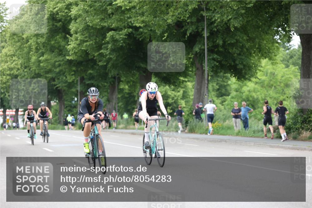 15.06.2025 - 7 Türme Triathlon Yannick Fuchs http://msf.ph/oto/8054283 15.06.2025 13:51:01 Radfahren  meine-sportfotos.de