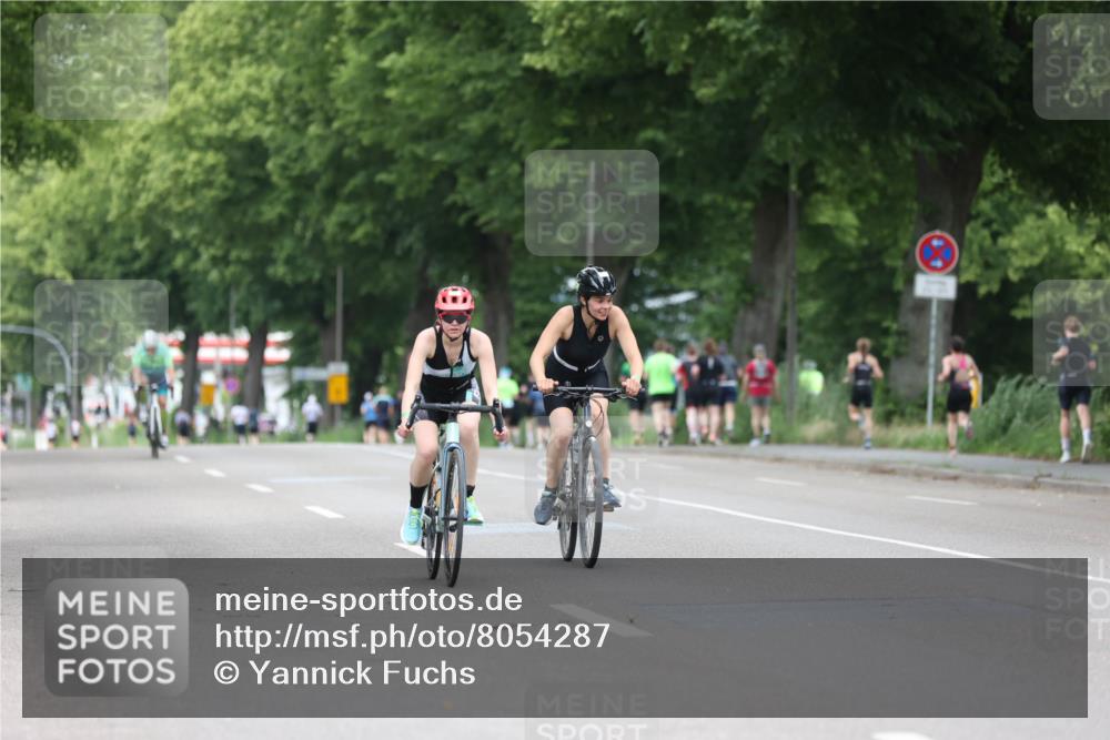 15.06.2025 - 7 Türme Triathlon Yannick Fuchs http://msf.ph/oto/8054287 15.06.2025 13:51:02 Radfahren  meine-sportfotos.de