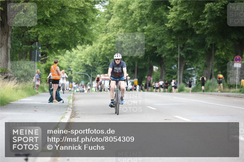 15.06.2025 - 7 Türme Triathlon Yannick Fuchs http://msf.ph/oto/8054309 15.06.2025 13:51:41 Radfahren  meine-sportfotos.de
