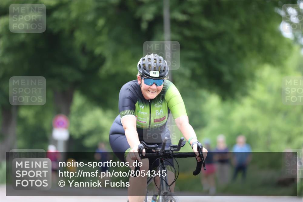 15.06.2025 - 7 Türme Triathlon Yannick Fuchs http://msf.ph/oto/8054345 15.06.2025 13:52:07 Radfahren 418 meine-sportfotos.de