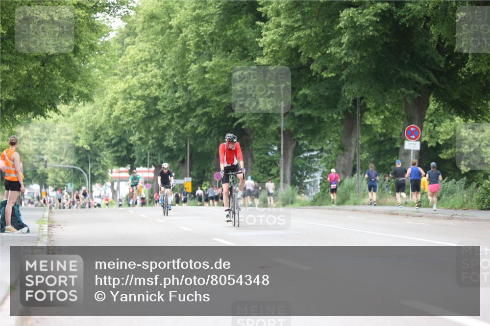 15.06.2025 - 7 Türme Triathlon Yannick Fuchs http://msf.ph/oto/8054348 15.06.2025 13:52:13 Radfahren  meine-sportfotos.de