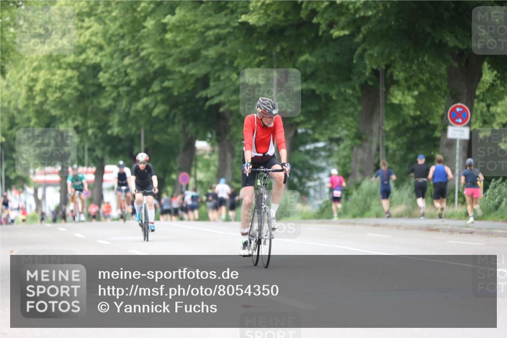 15.06.2025 - 7 Türme Triathlon Yannick Fuchs http://msf.ph/oto/8054350 15.06.2025 13:52:14 Radfahren 29 meine-sportfotos.de