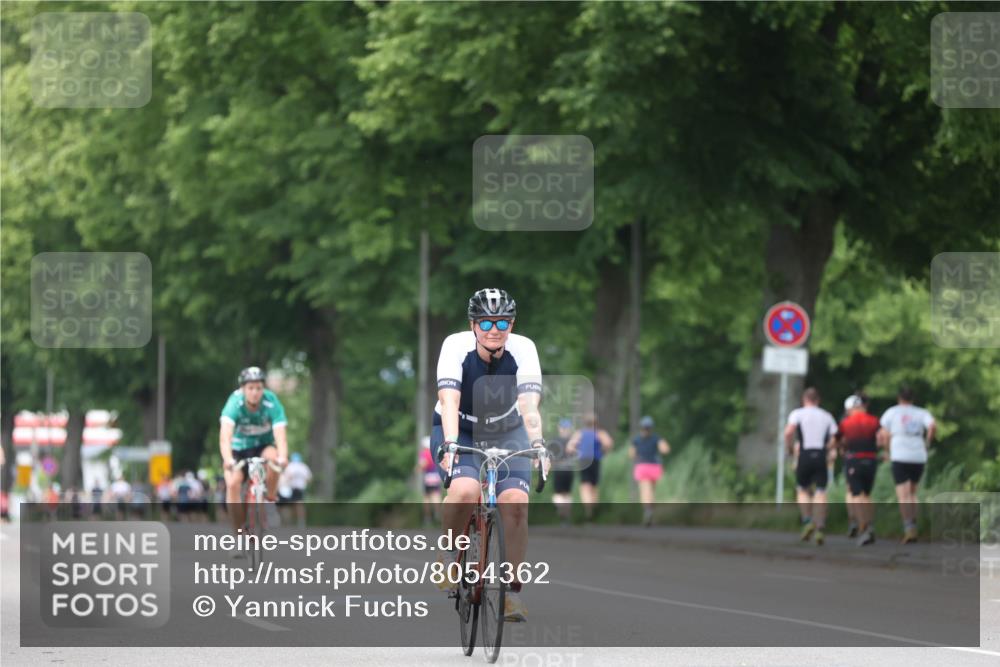 15.06.2025 - 7 Türme Triathlon Yannick Fuchs http://msf.ph/oto/8054362 15.06.2025 13:52:19 Radfahren  meine-sportfotos.de