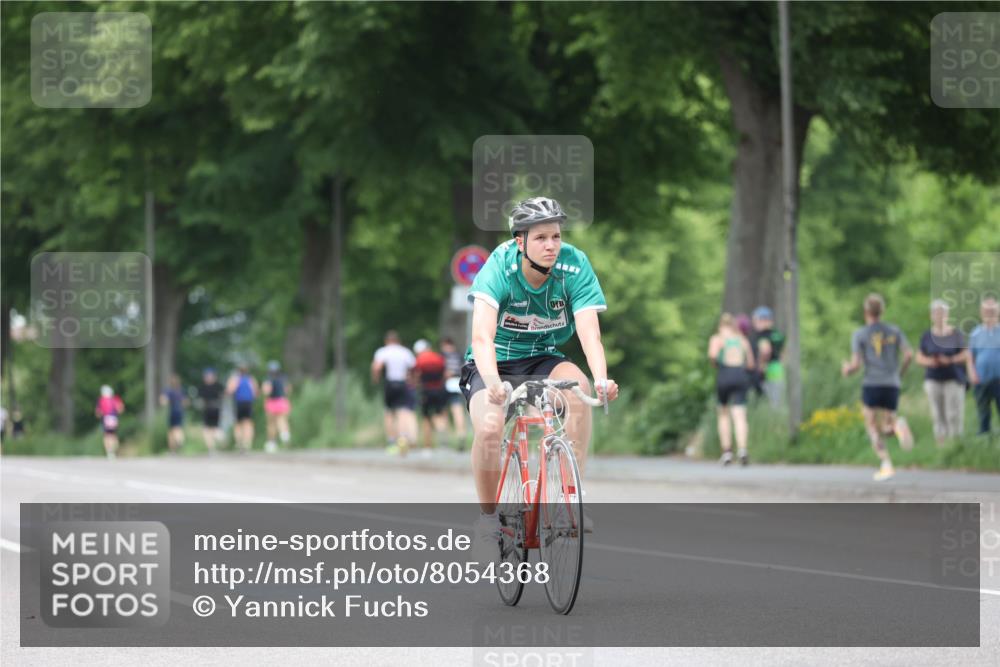 15.06.2025 - 7 Türme Triathlon Yannick Fuchs http://msf.ph/oto/8054368 15.06.2025 13:52:22 Radfahren  meine-sportfotos.de