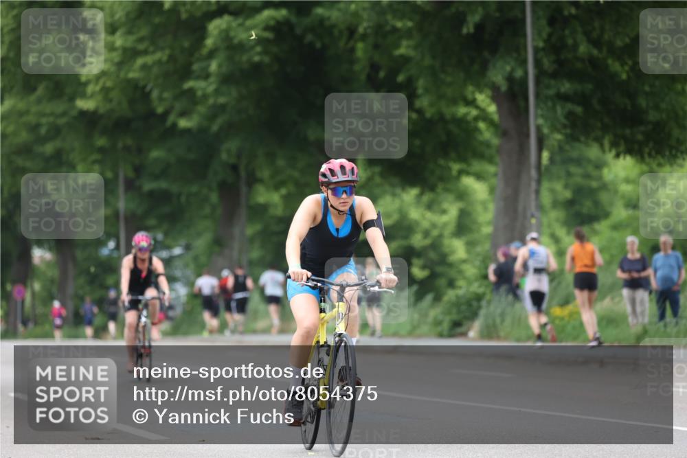 15.06.2025 - 7 Türme Triathlon Yannick Fuchs http://msf.ph/oto/8054375 15.06.2025 13:52:26 Radfahren  meine-sportfotos.de