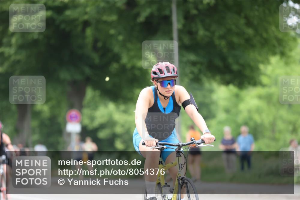 15.06.2025 - 7 Türme Triathlon Yannick Fuchs http://msf.ph/oto/8054376 15.06.2025 13:52:27 Radfahren  meine-sportfotos.de