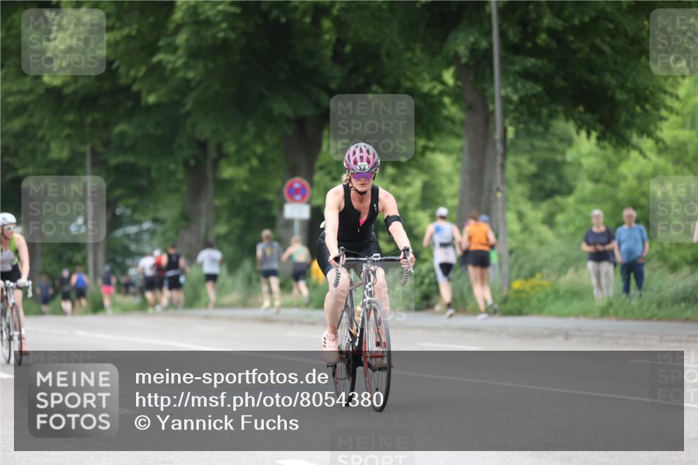 15.06.2025 - 7 Türme Triathlon Yannick Fuchs http://msf.ph/oto/8054380 15.06.2025 13:52:28 Radfahren  meine-sportfotos.de