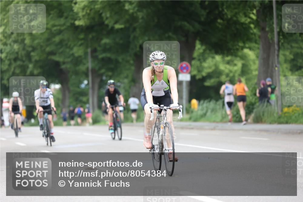 15.06.2025 - 7 Türme Triathlon Yannick Fuchs http://msf.ph/oto/8054384 15.06.2025 13:52:29 Radfahren  meine-sportfotos.de