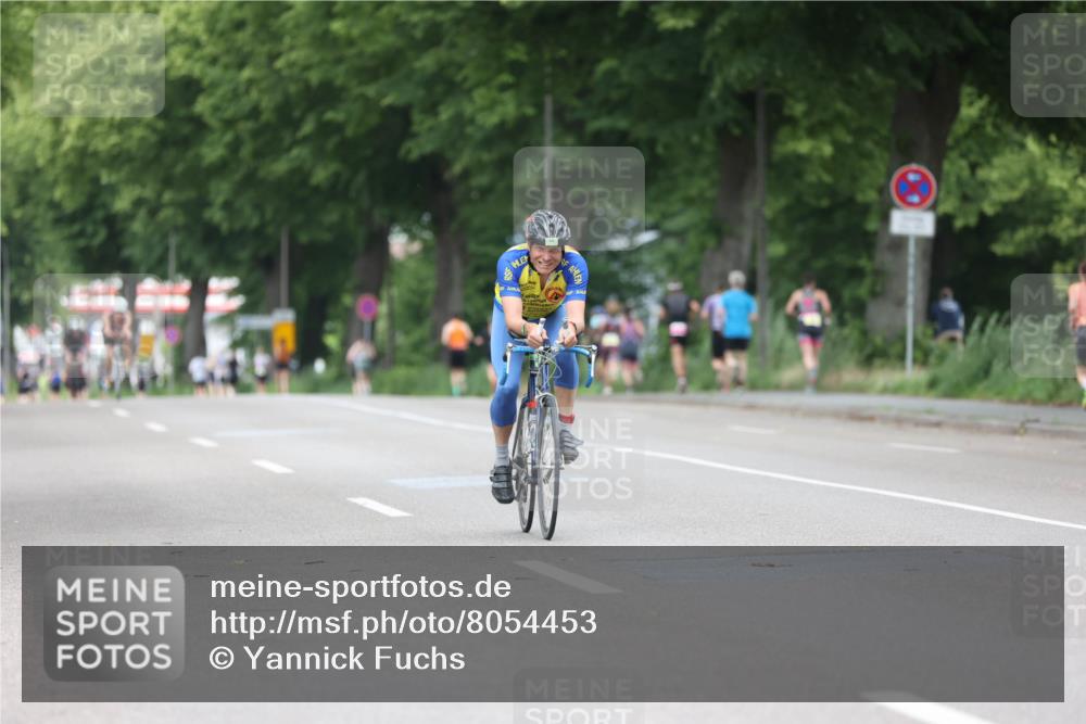15.06.2025 - 7 Türme Triathlon Yannick Fuchs http://msf.ph/oto/8054453 15.06.2025 13:53:09 Radfahren  meine-sportfotos.de
