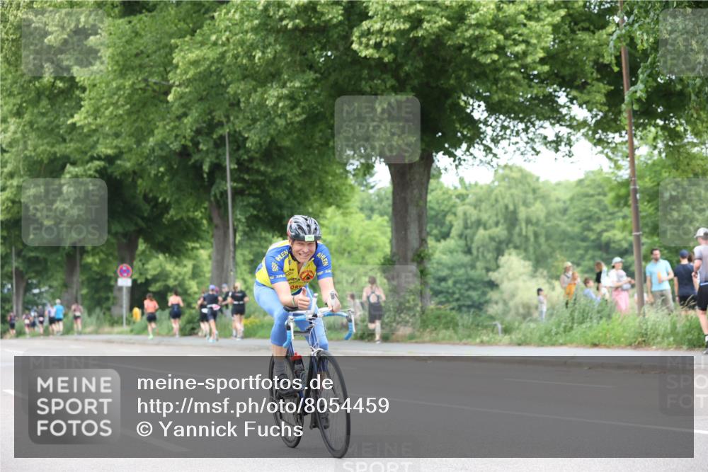 15.06.2025 - 7 Türme Triathlon Yannick Fuchs http://msf.ph/oto/8054459 15.06.2025 13:53:11 Radfahren  meine-sportfotos.de