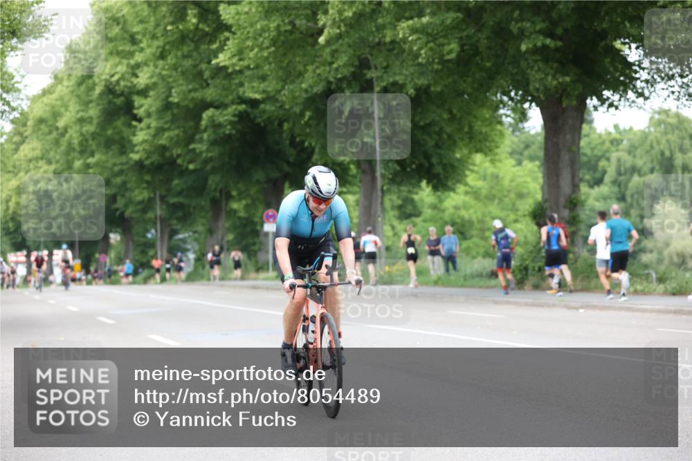 15.06.2025 - 7 Türme Triathlon Yannick Fuchs http://msf.ph/oto/8054489 15.06.2025 13:53:25 Radfahren  meine-sportfotos.de