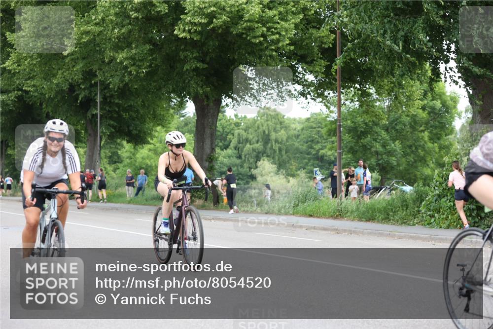 15.06.2025 - 7 Türme Triathlon Yannick Fuchs http://msf.ph/oto/8054520 15.06.2025 13:53:34 Radfahren  meine-sportfotos.de